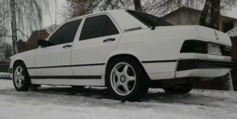 Mercedes-Benz 190 w 201 car clasik 1989 3
