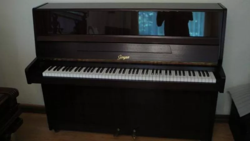Пианино GEYER,  Германия
